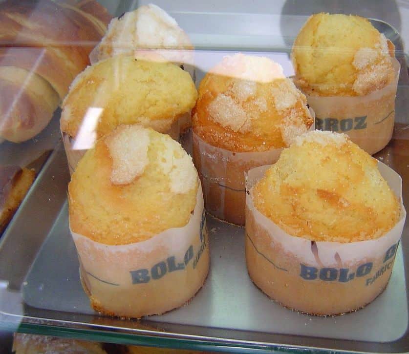 Bolo de Arroz in a bakery display window in Lisbon.