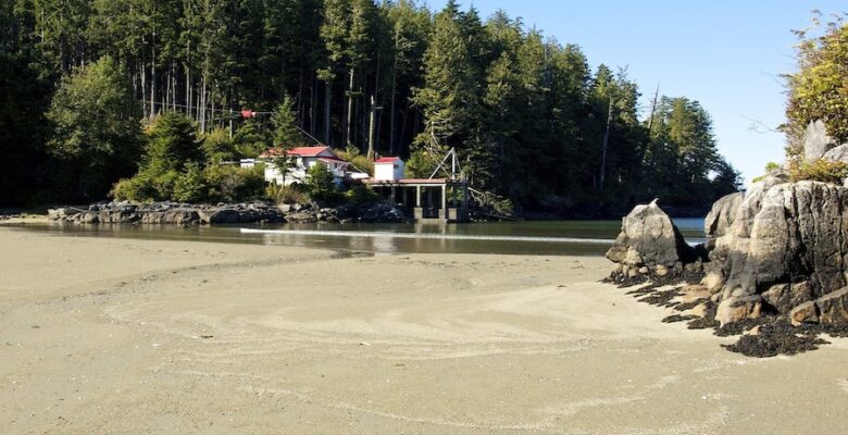 Lagoon behind the Cape Beale Lighthouse with its picturesque lighthouse white with a red roof equipment shed.