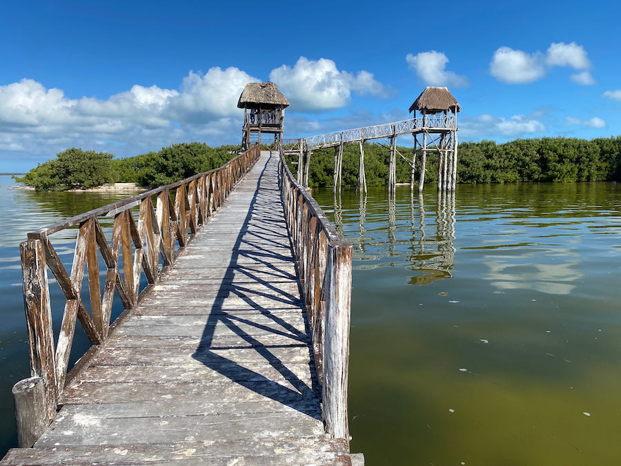 A wooden lookout, built on stilts over the water on Isla Pajaros.