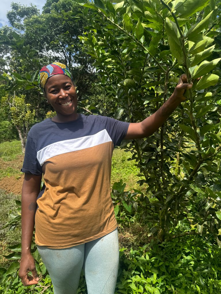 Organic farmer Jessy Lessort introduces us to the plants she grows.
